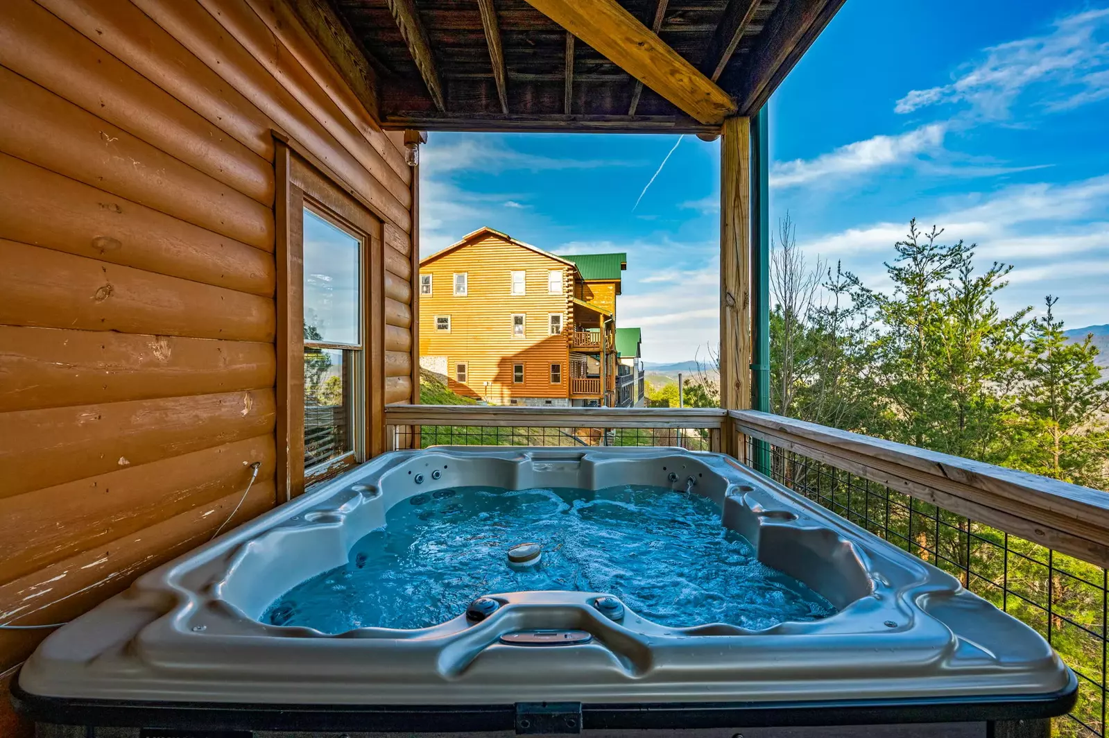AWESOME VIEW LODGE