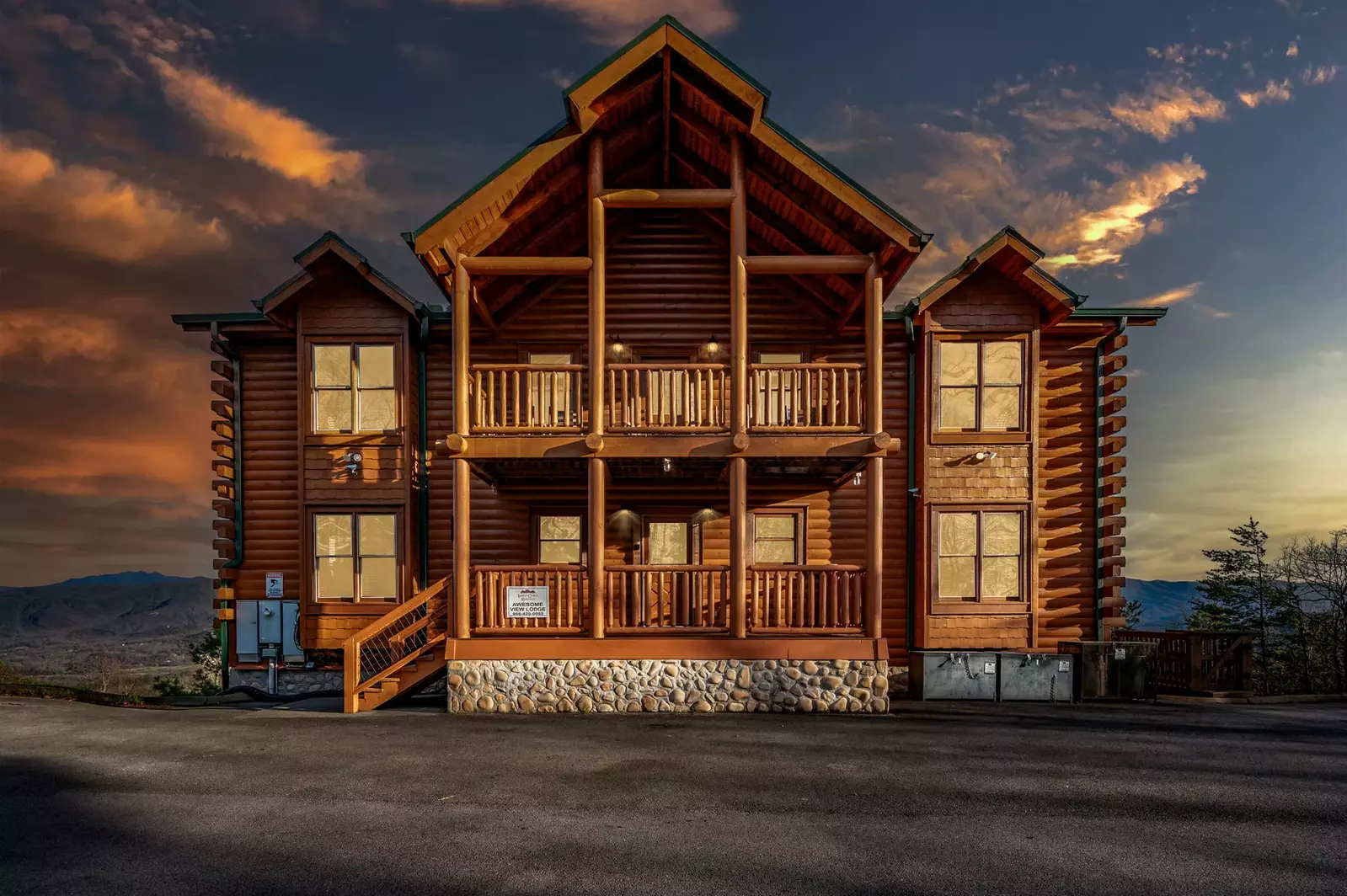 AWESOME VIEW LODGE