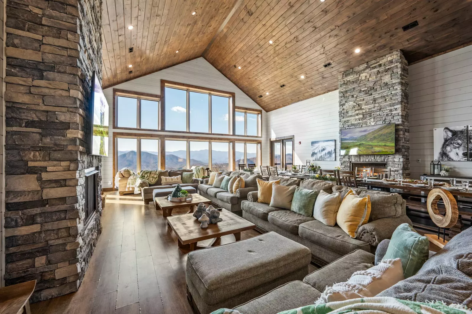 LUCID DREAMS LODGE