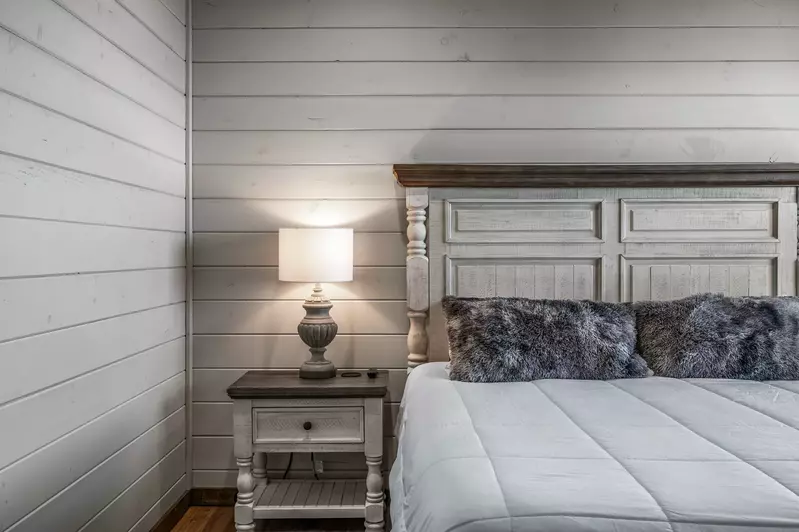 LUCID DREAMS LODGE