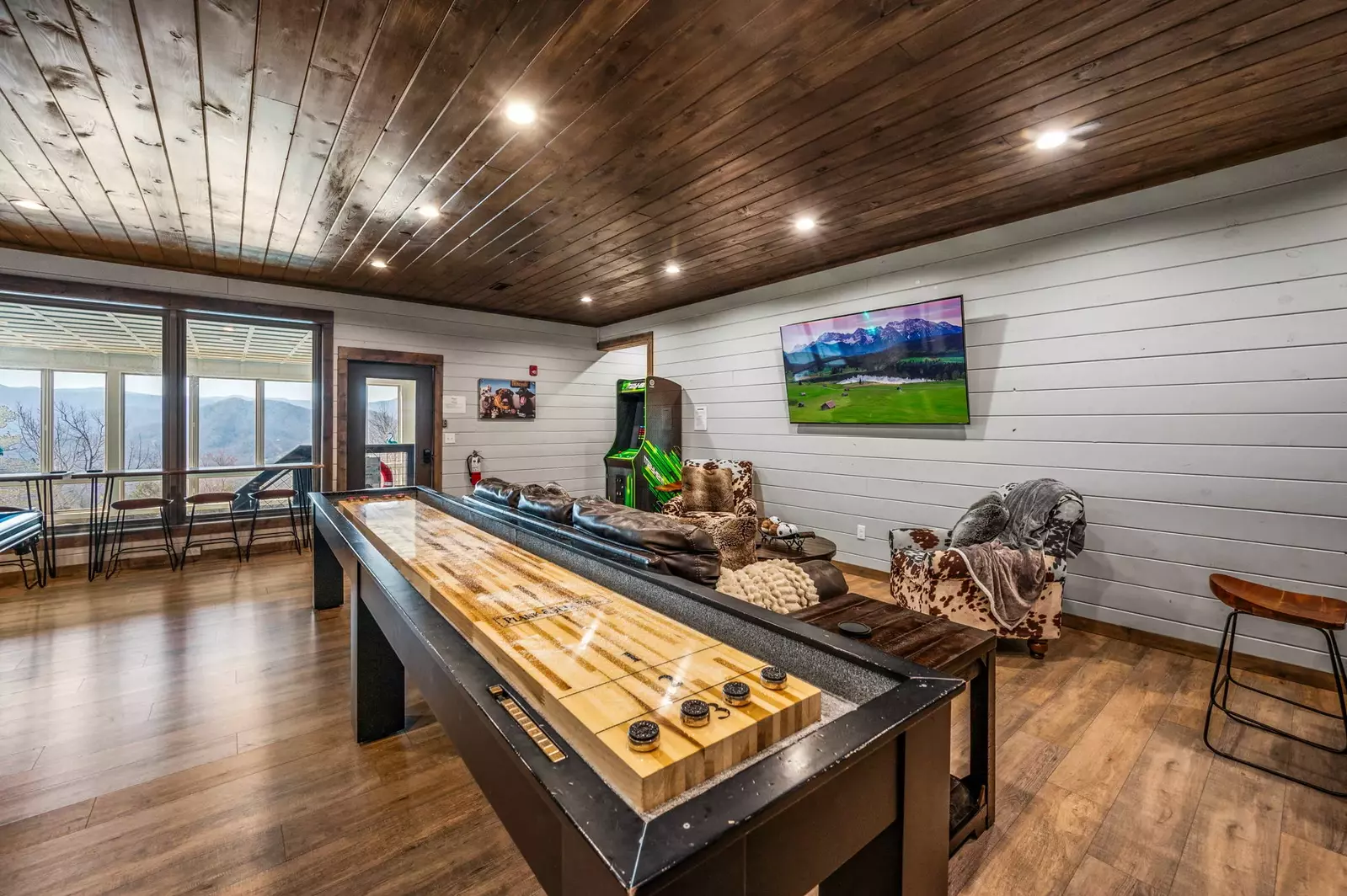 LUCID DREAMS LODGE
