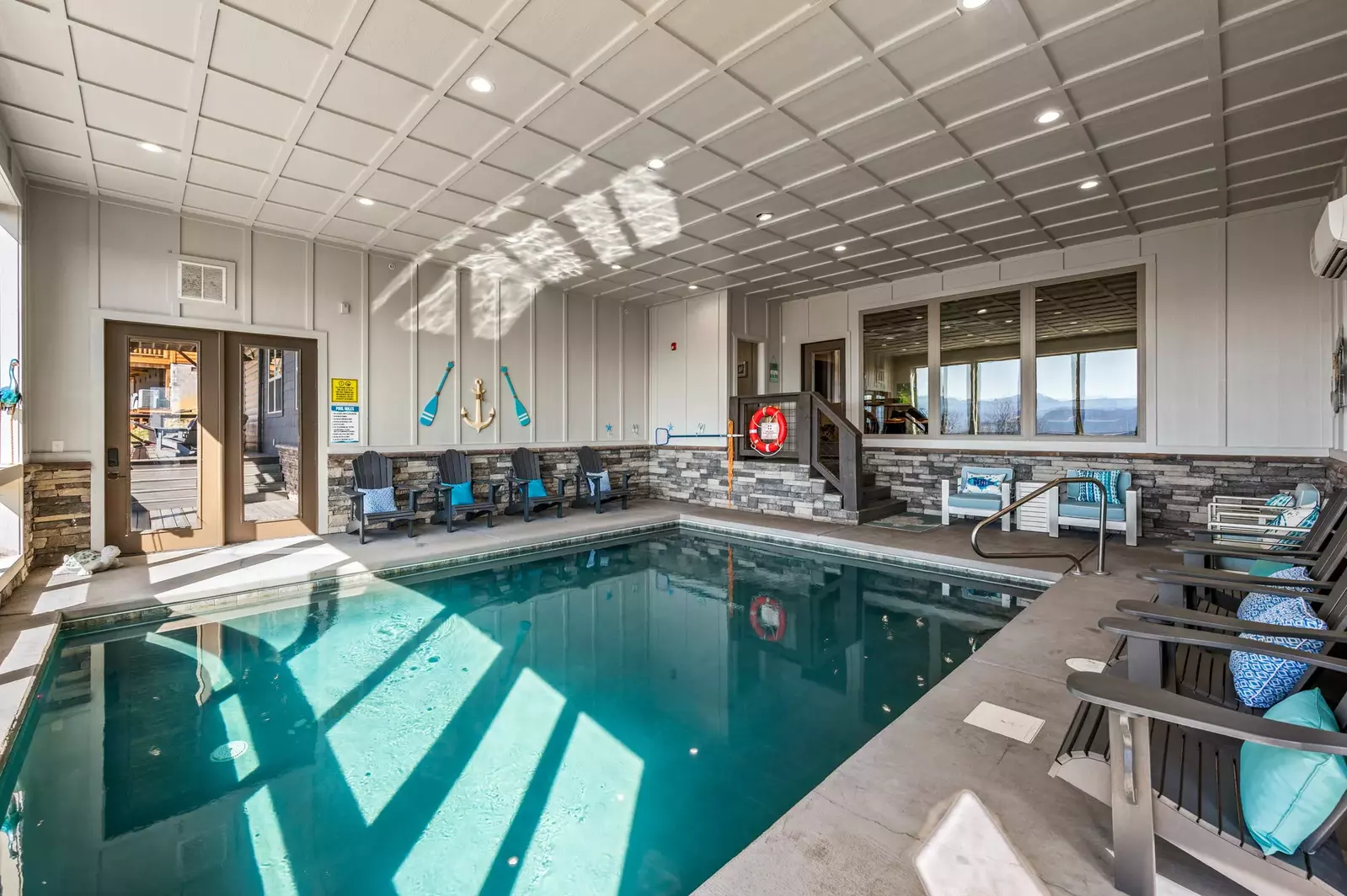 LUCID DREAMS LODGE