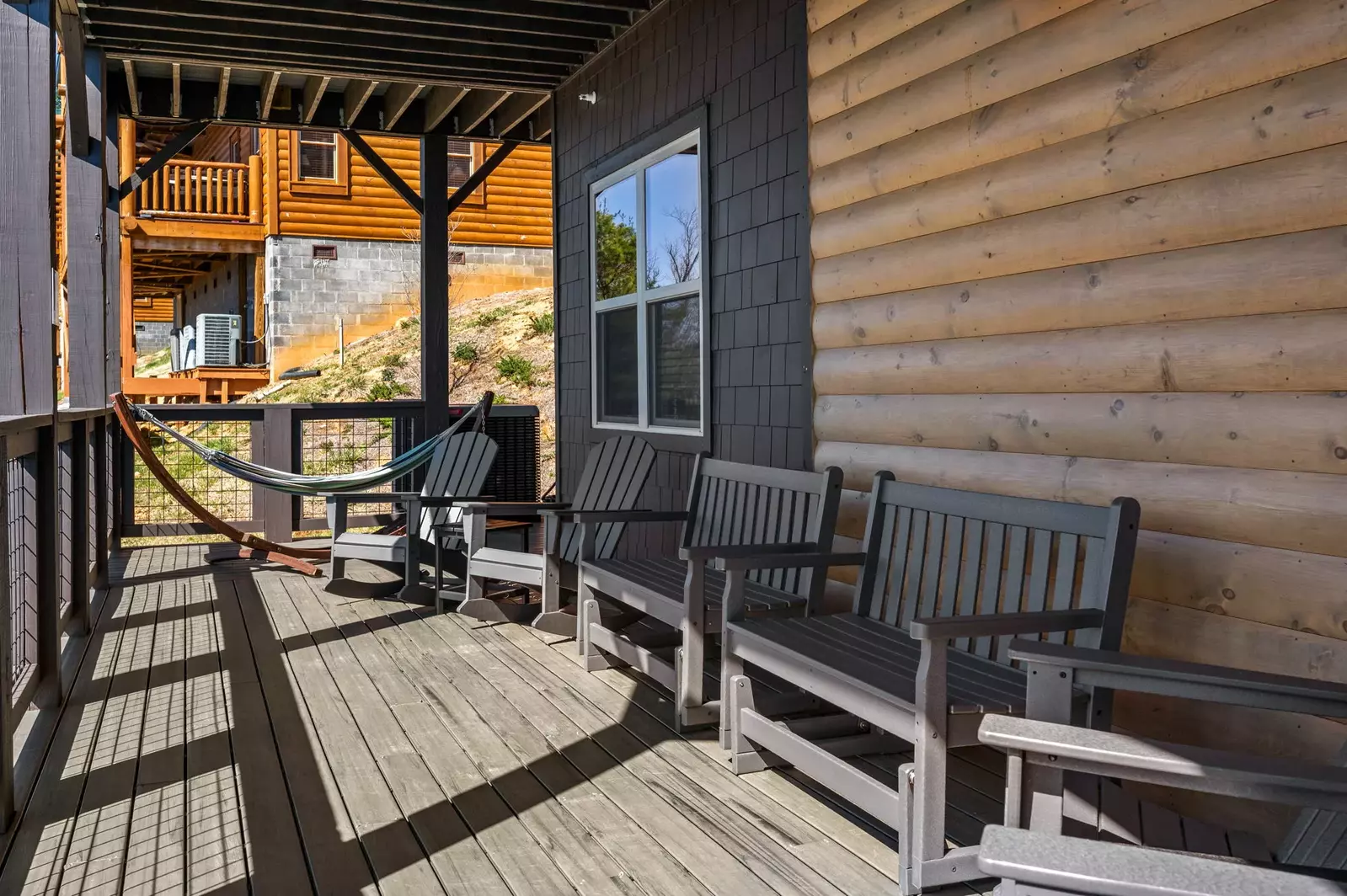 LUCID DREAMS LODGE