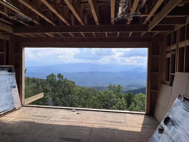 SPLASHIN' ON TOP OF THE WORLD