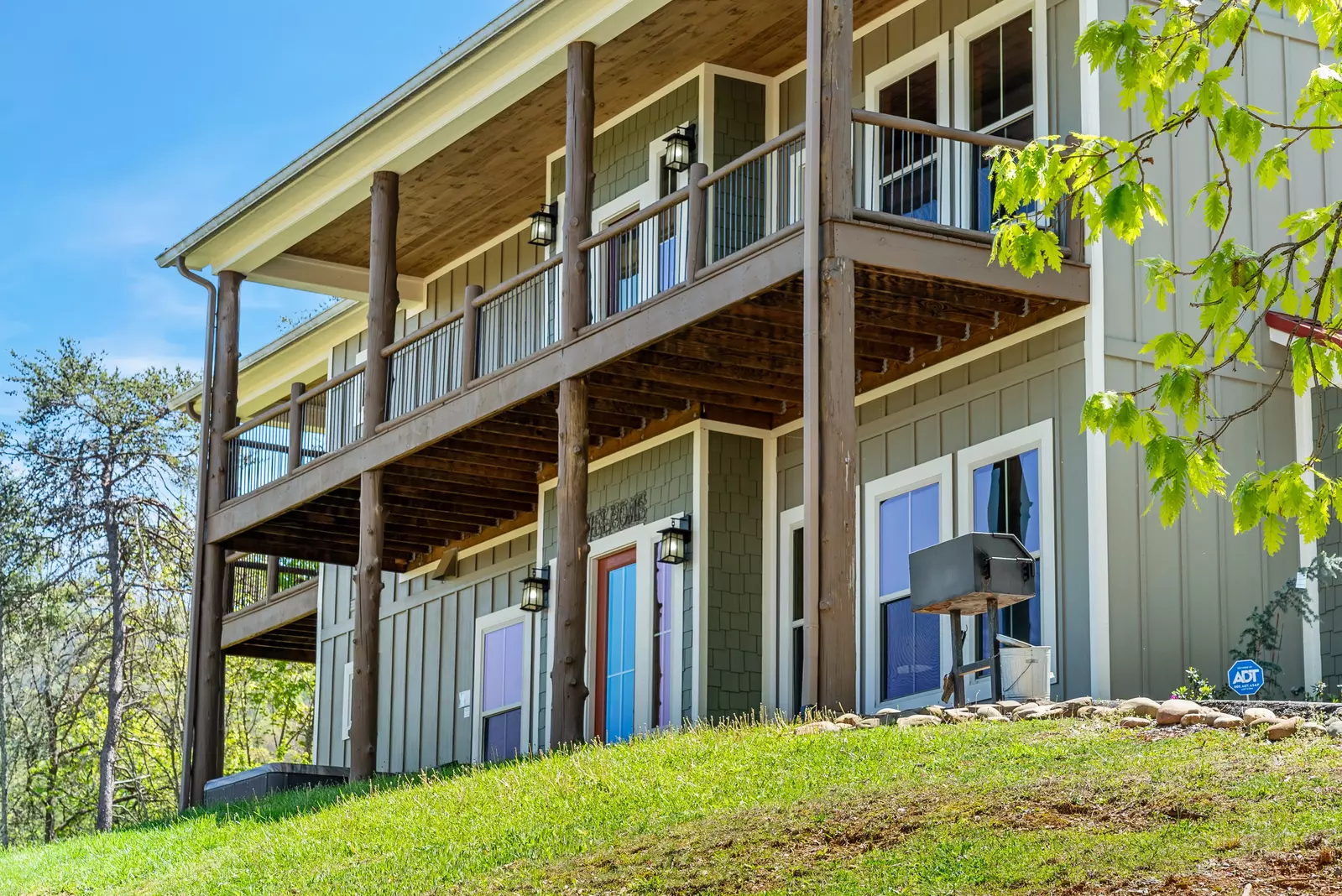 Summit Ridge Lodge