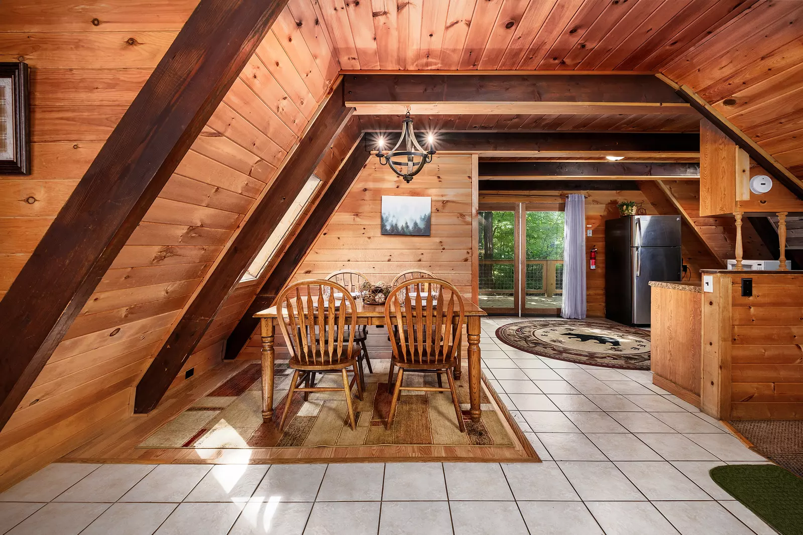 HEATHERS HIDEAWAY