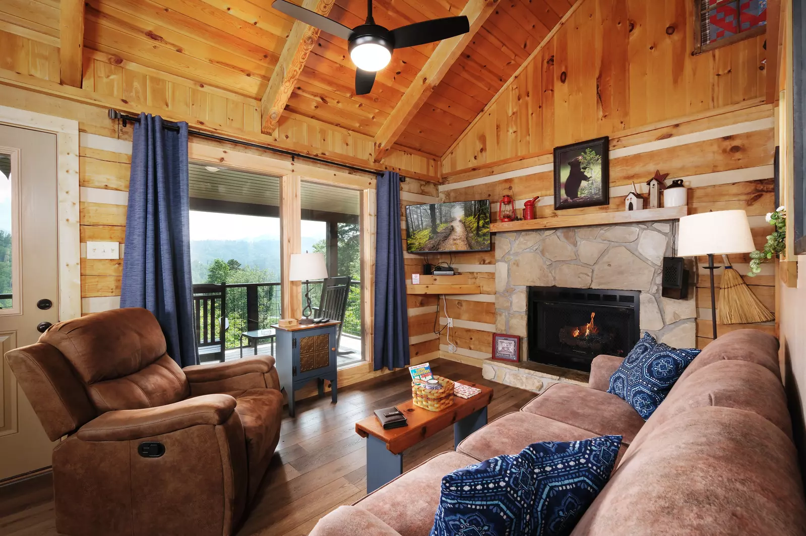 NESTLED INN