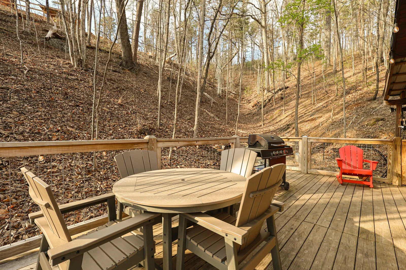 GOOD AURA CABIN
