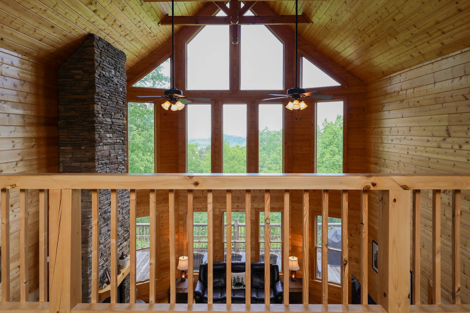 THE GOOD WOOD CABIN