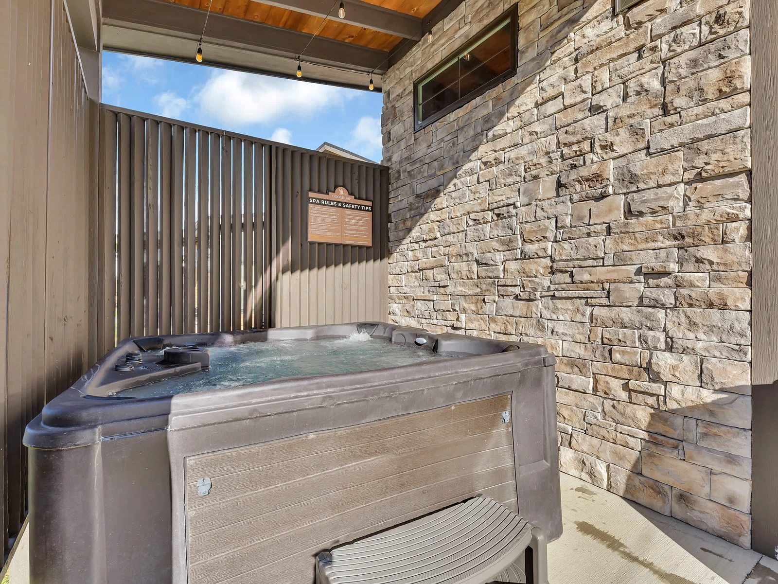 Mountain Retreat #7