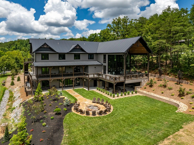 GRAND FORGE LODGE