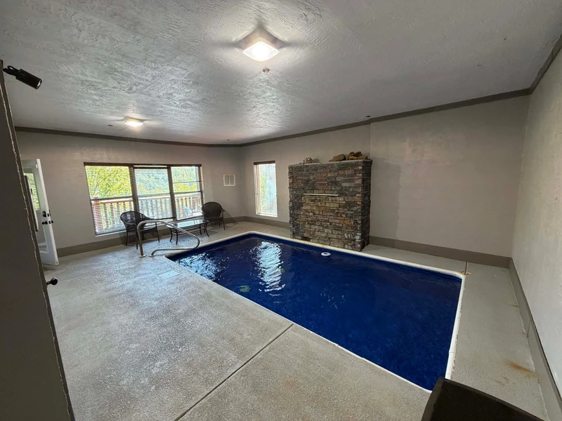 Pool View Lodge