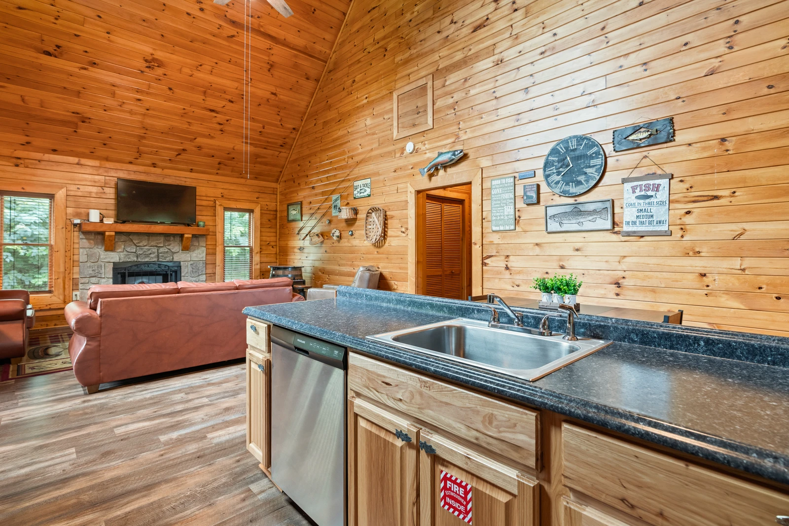 CABIN BY THE CREEK