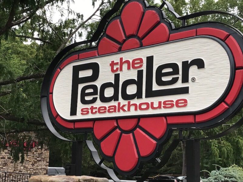 the peddler steakhouse in gatlinburg